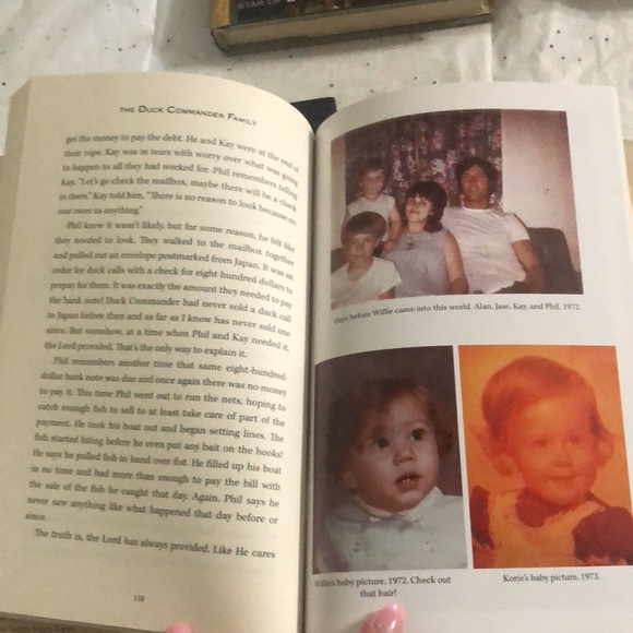 Duck dynasty book trio. - Picture 6 of 10